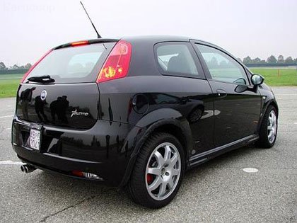 Fiat promoviendo la natalidad fiat grande punto turbo 01 Fiat promoviendo la natalidad