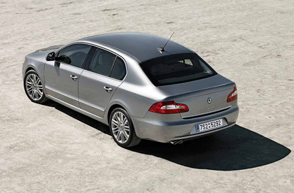 El Skoda Superb renovado Skoda Superb II