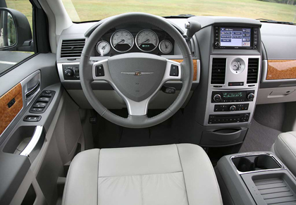 Chrysler Gran Voyager a por la cuarta generación Interior Chrysler Grand Voyager