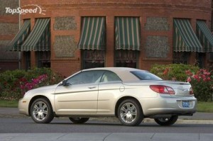vl4a7077 dw 300x199 Chrysler Sebring Cabrio, con tres techos disponibles y motor diesel