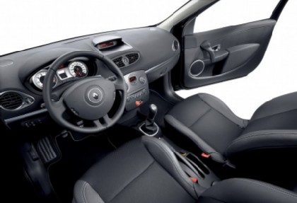 renault-clio-rip-curl-interior