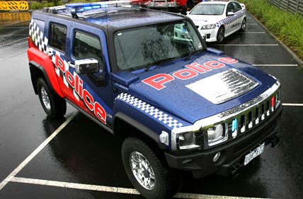 police hummer Cinco Hummer H3 para la policía de Melbourne