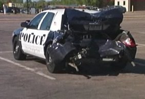 cop-car-hit-by-drunk cop car hit by drunk Estupideces que se cometen estando borracho al volante