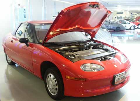 gm ev1 Uno de los tres GM EV1 supervivientes se exhibe en Europa