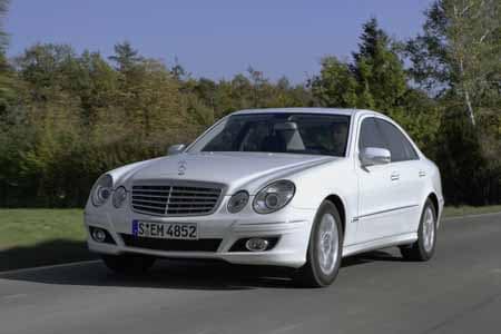 mercedes-benz-clase-e mercedes benz clase e Un millón y medio de Clase E entregados por Mercedes Benz.