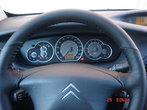 volante-citroen volante citroen Citroën indemniza con 128.000 euros a un conductor que no le funcionó el airbag