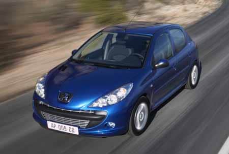 peugeot-206-1 peugeot 206 1 Peugeot revela el equipamiento del 206+.