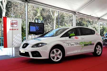seat leon twin drive SEAT presenta el proyecto Leon “Twin Drive Ecomotive”.