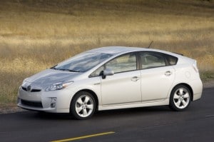 04 10 prius 0112 950x650 300x199 Toyota reacciona al precio del Insight