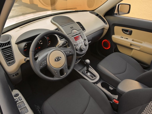 kia soul interior 2 El Kia Soul se lleva el premio al “Diseño Interior del Año” entregado por AutoWorld.