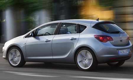 astra-2 astra 2 Fotos y datos del nuevo Chevrolet Astra.