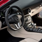 Mercedes Benz SLS 2010 8 150x150 Mercedes Benz SLS AMG 2010, el resurgir de un mito