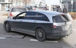 claser 2011 300x192 Mercedes Clase R: también ultimando su renovación