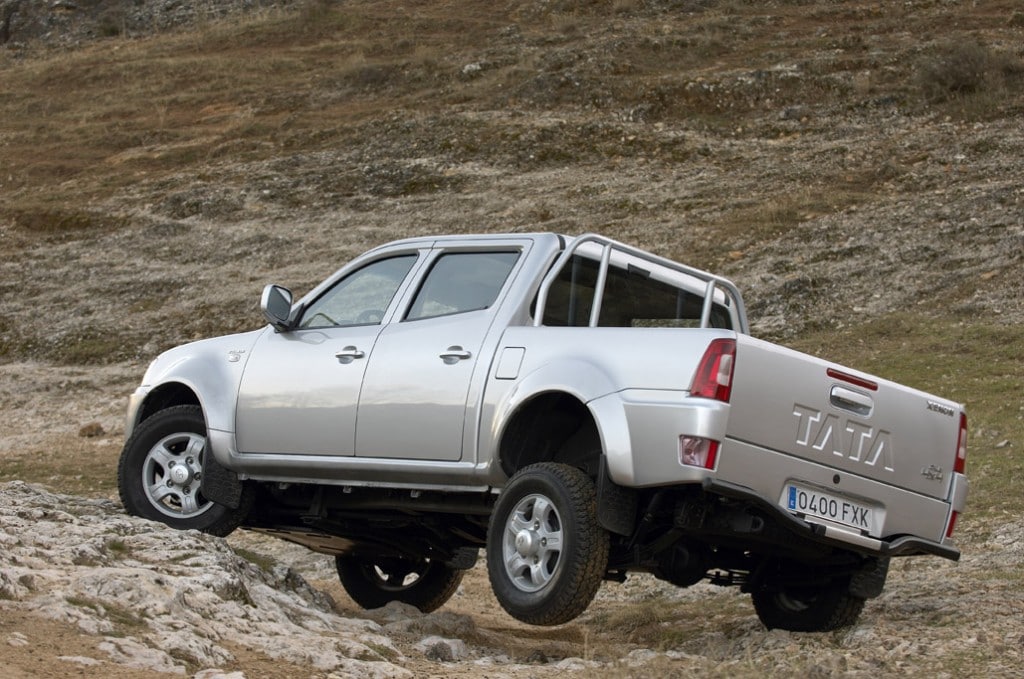 tata_xenon_banesto tata xenon banesto 1024x679 Tata llega a un acuerdo con Banesto para la financiación de sus modelos