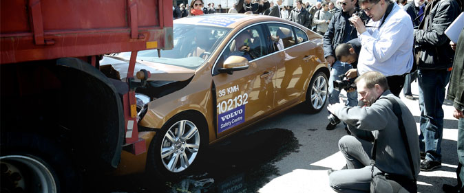 volvo-accidente-demostración volvo accidente demostraci%C3%B3n Volvo queda en evidencia