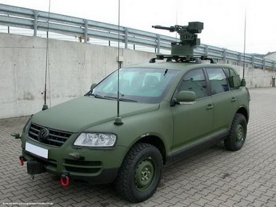volkswagen_touareg_militar-1.jpg