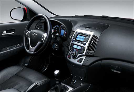 i30interior1.jpg