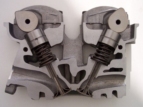 Motor DOHC