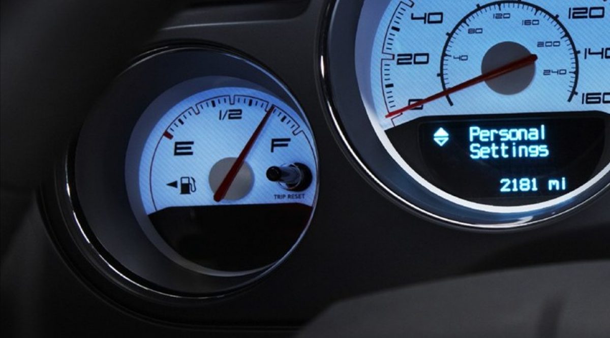 Tanque lleno gasta menos combustible