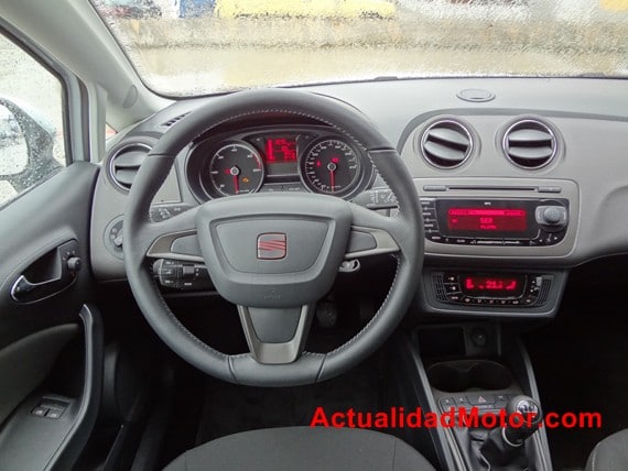 Seat Ibiza 2012 interior