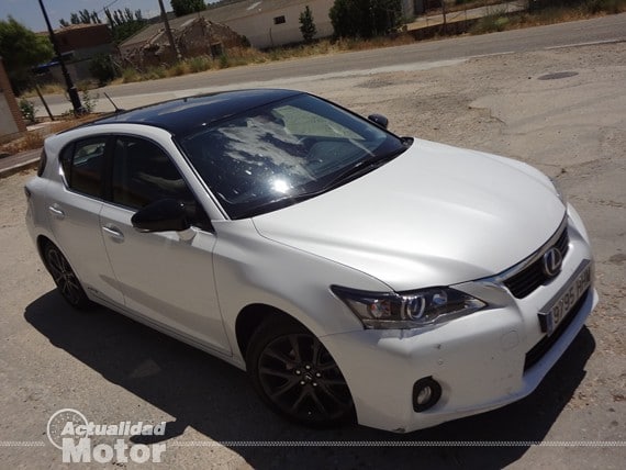 Lexus CT200h (2)