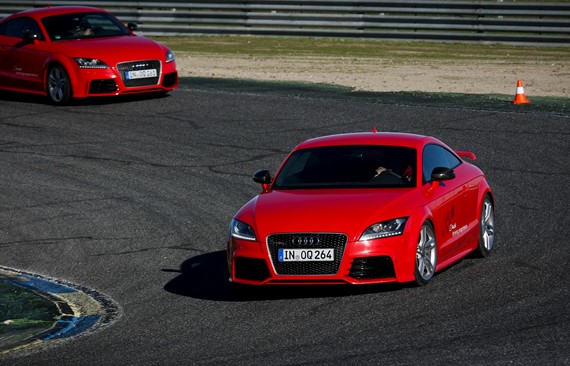 Audi TT-RS plus circuito jarama