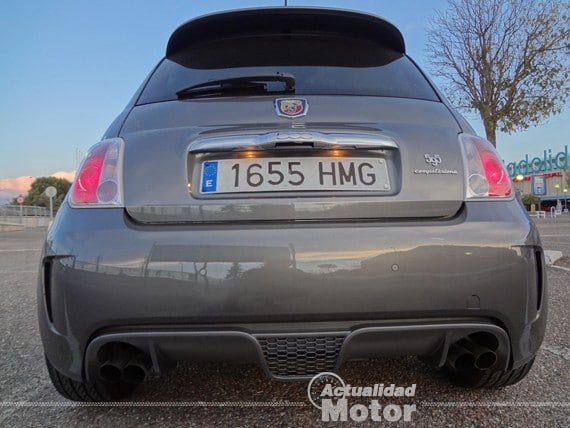 Abarth 500 595 Competizione (32)