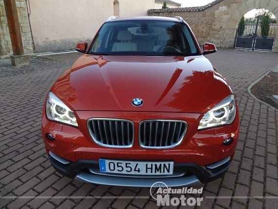 BMW X1 2.0i S-Drive front