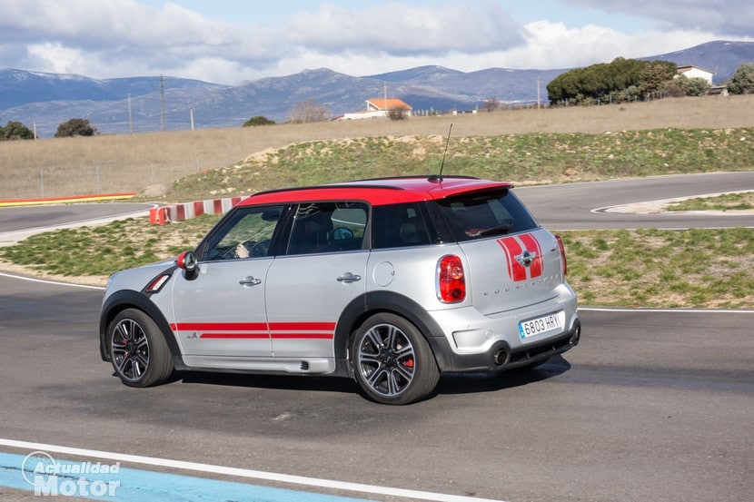 Comparativa utilitarios GTI Fiesta ST, Countryman JCW, Fabia RS, Polo R WRC