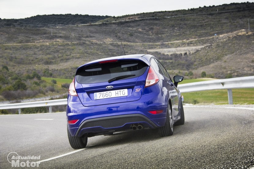 Comparativa utilitarios GTI Fiesta ST, Countryman JCW, Fabia RS, Polo R WRC