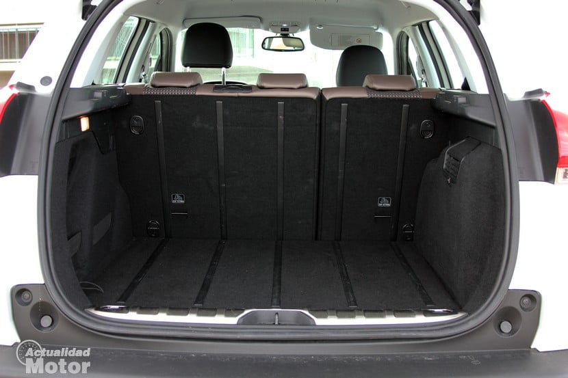 Prueba Peugeot 2008 HDI 115 CV Diseño Habitabilidad