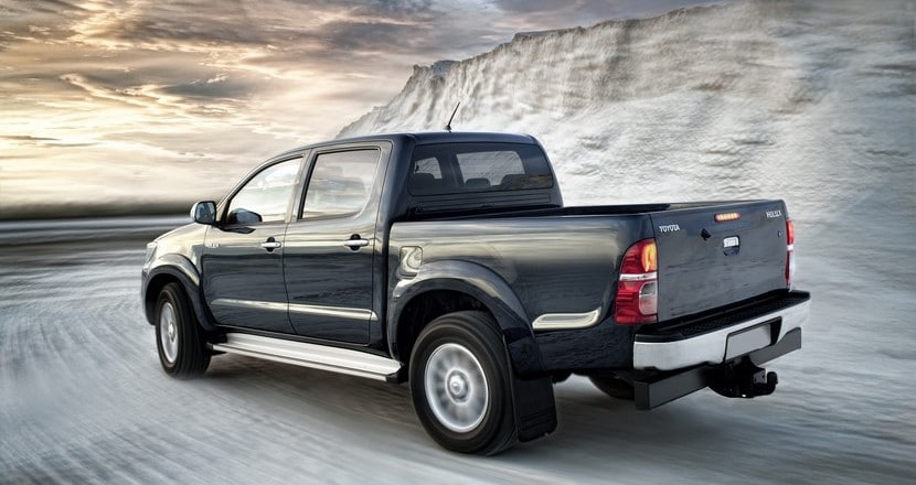 toyota-hilux-pick-up-2