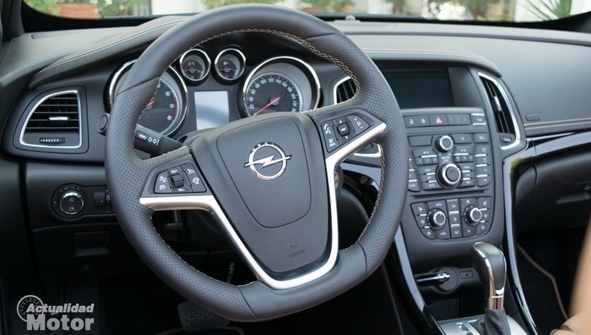 opel-cabrio-interior (3)