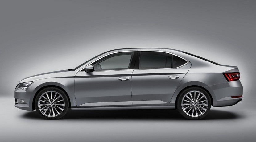 Skoda Superb 2015 oficial