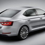 Skoda Superb 2015 oficial