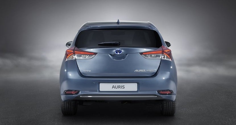 Toyota Auris 2015