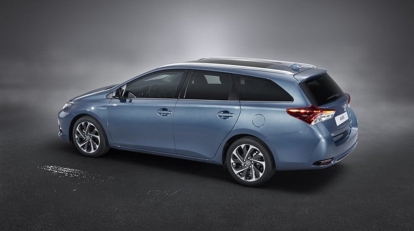 Toyota Auris 2015 precio España