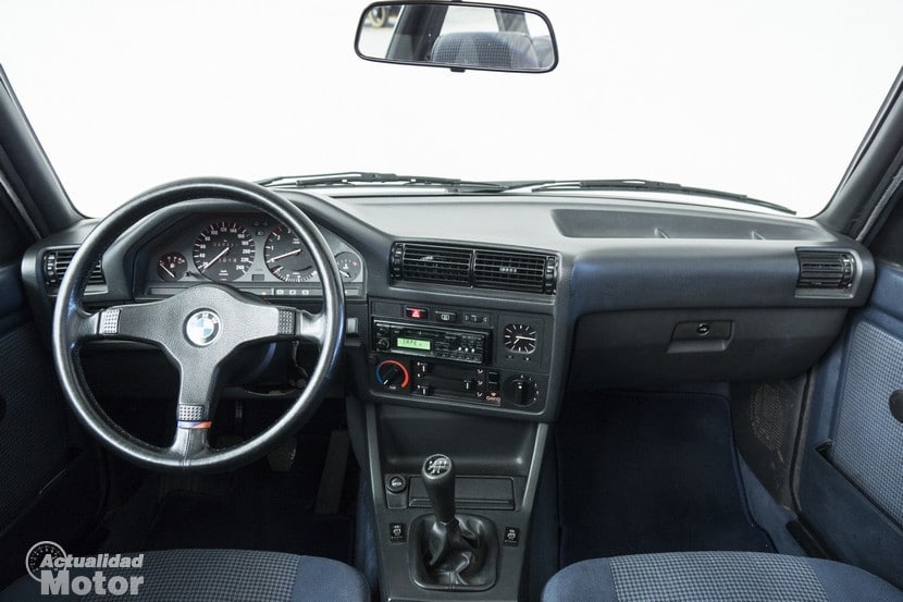 Retrotest BMW E30 320i Baur TC2，四車合一