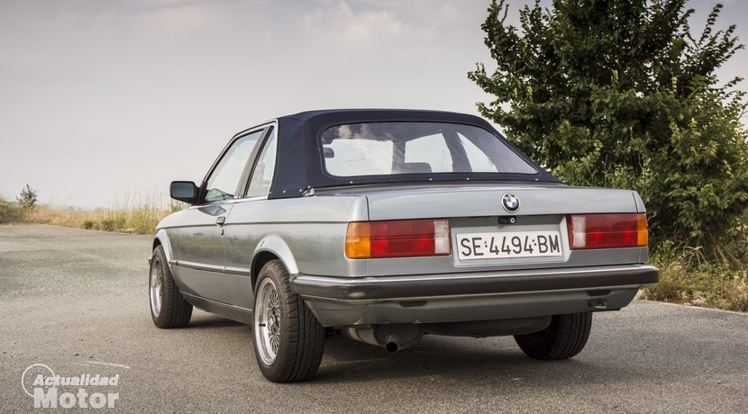 Retroprueba BMW E30 320i Baur TC2