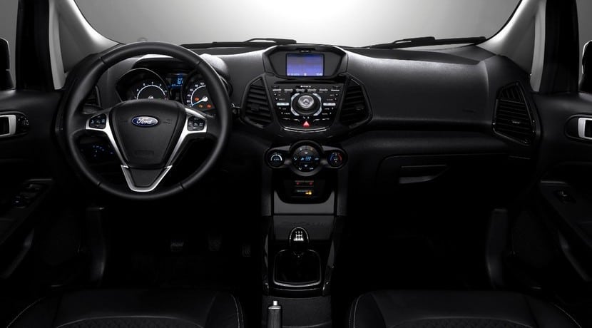 Ford EcoSport 2015