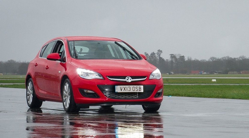 Opel Astra coche precio razonable Top Gear