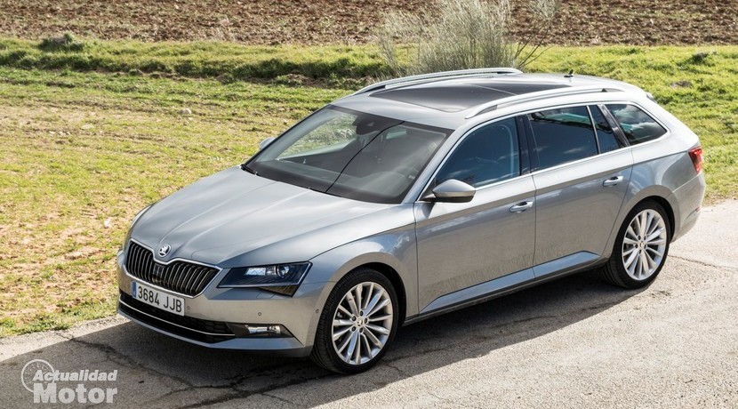 Prueba Skoda Superb Combi 2.0 TDI 150 CV DSG