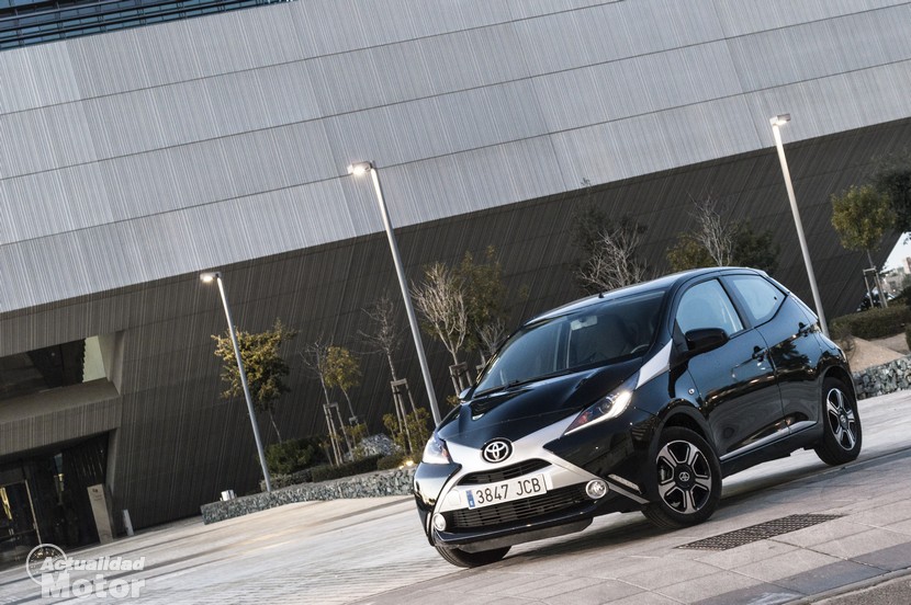 Test Toyota Aygo 1.0 69 hp x-clusiv | News Engine
