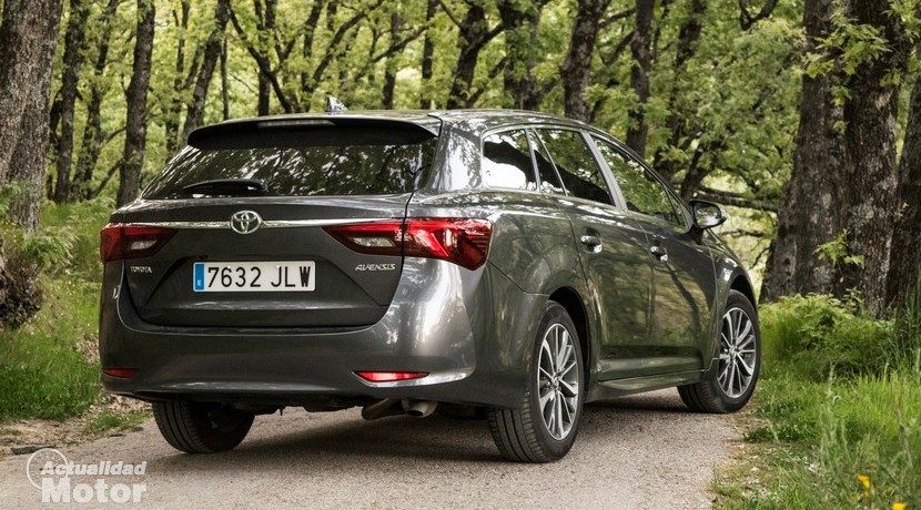 Prueba Toyota Avensis Touring Sports 150D