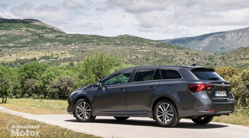 Prueba Toyota Avensis Touring Sports 150D