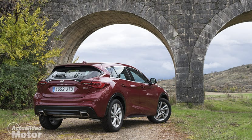 Infiniti Q30 1.5d 7DCT