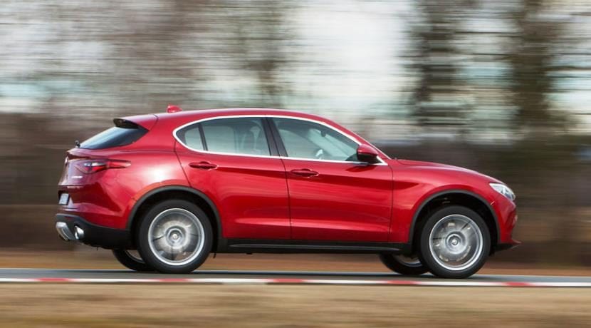 Alfa Romeo Stelvio AWD 2.0 3