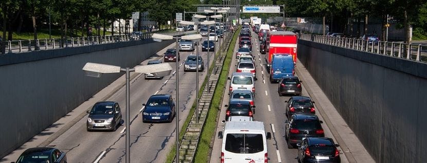 Atasco o tráfico denso