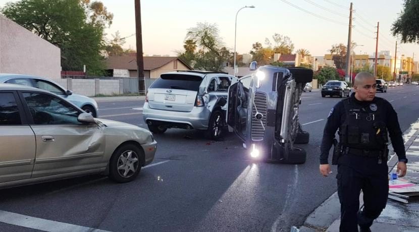 Uber 自動運転車の事故