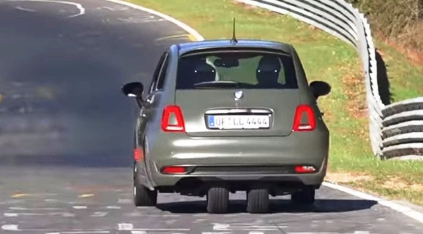 Fiat 500 trojkolesový Ellenator